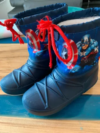 Moon Boot Avengers Marvel 33/34