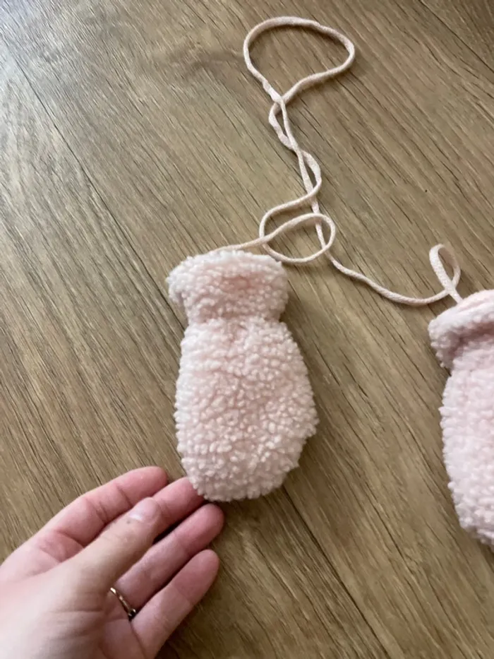 Moufles rose bébé 3-12 mois - photo numéro 5