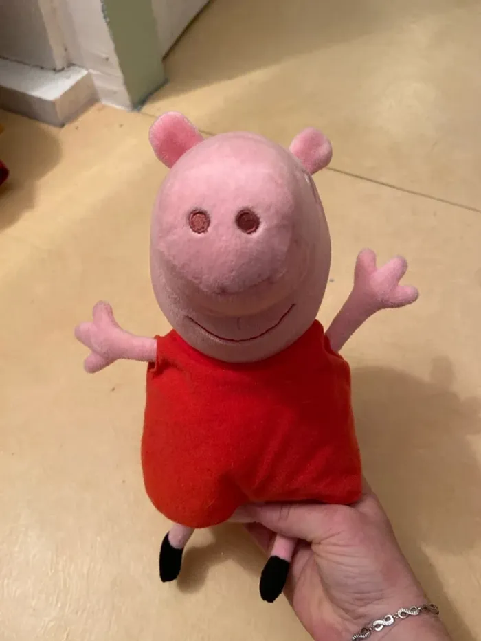 Peluche peppa pig