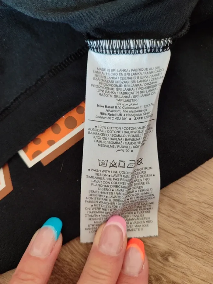 T-shirt Nike noir logo orange – Taille S - photo numéro 4