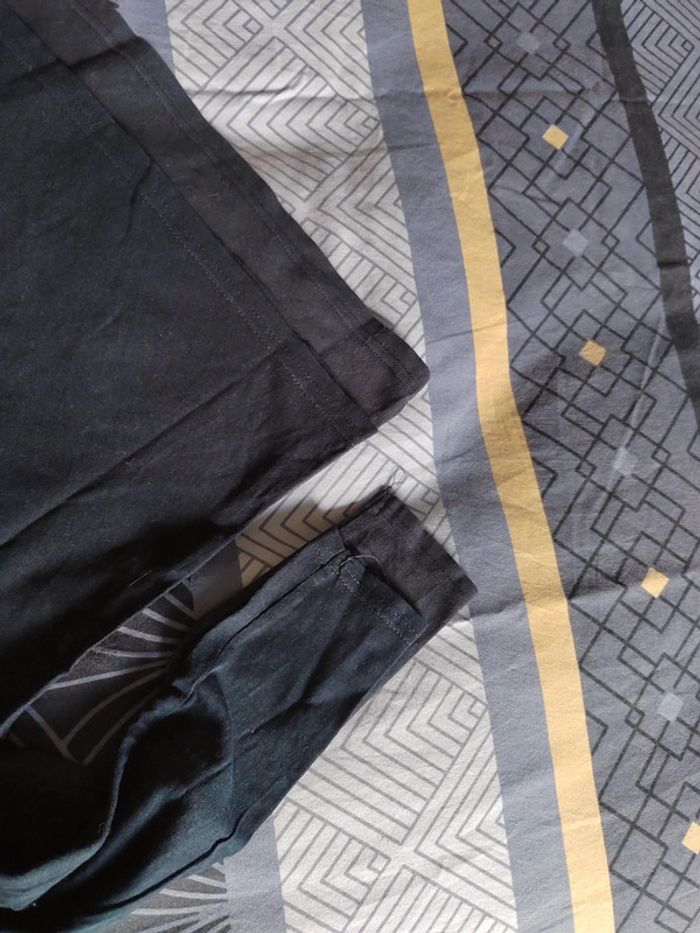 Lot de 2 tee-shirts ML kiabi 5 ans - photo numéro 6