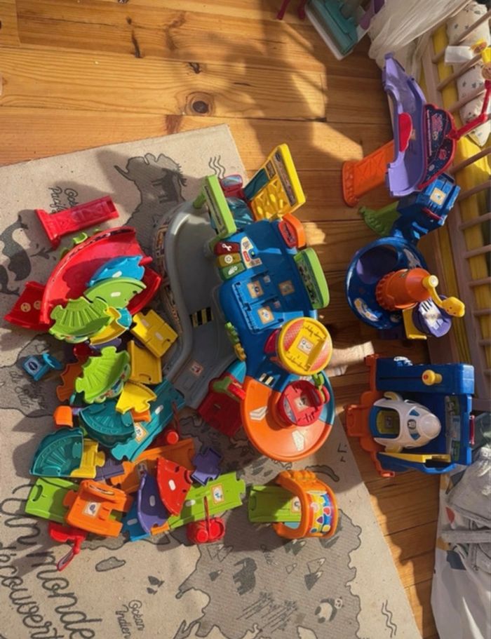 Lot Tut tut bolides VTech circuit & voitures