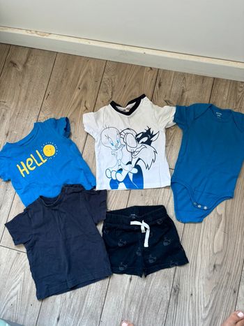 Lot vetements garçon 12 mois