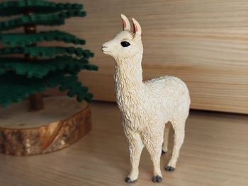 Schleich lama blanc Figurine Animal de la savane