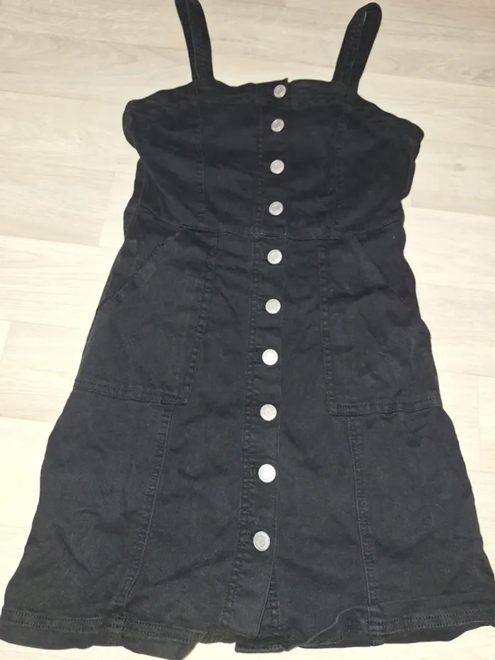 Robe noire en jean