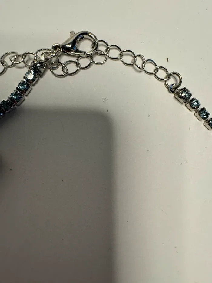 Collier Bayton Accessory métal et pierres bleues neuf Longueur 64 cm - photo numéro 6