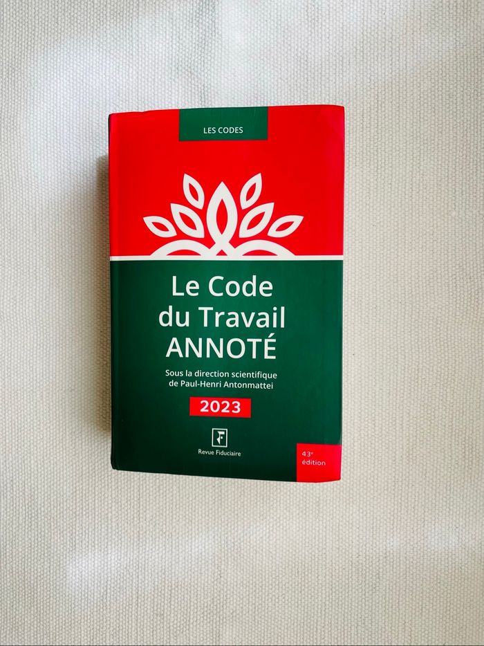 Code du travail annoté 2023 - Revue fiduciaire 43e édition en très bon état