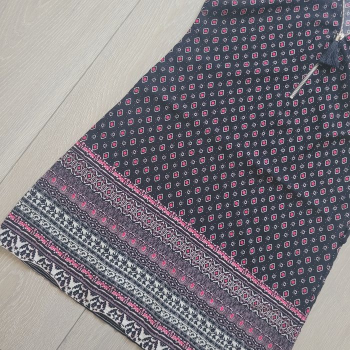 Très belle robe/Tunique. 8 ans fille. Gemo - photo numéro 2