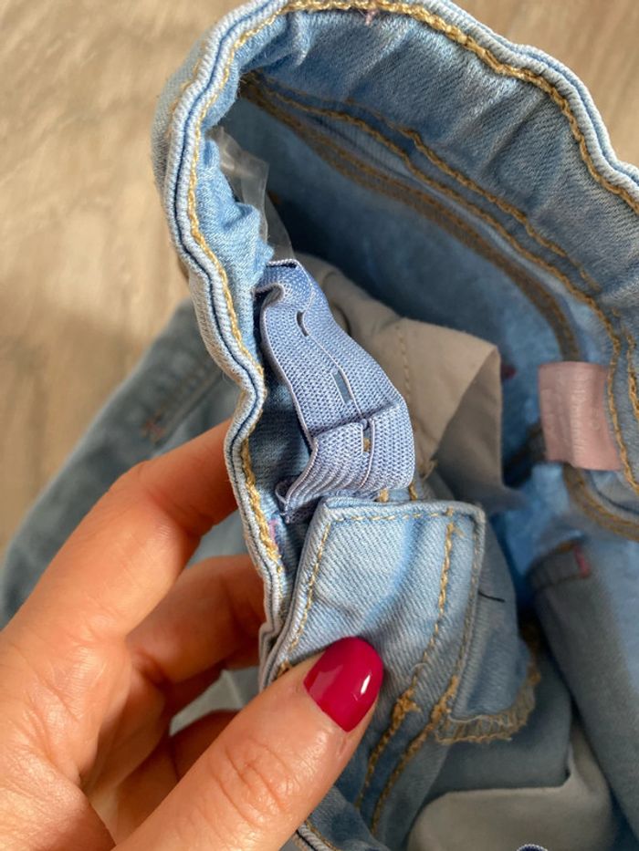 Jean bleu clair délavé - photo numéro 5