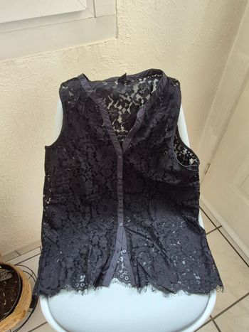 Chemise sans manche dentelle