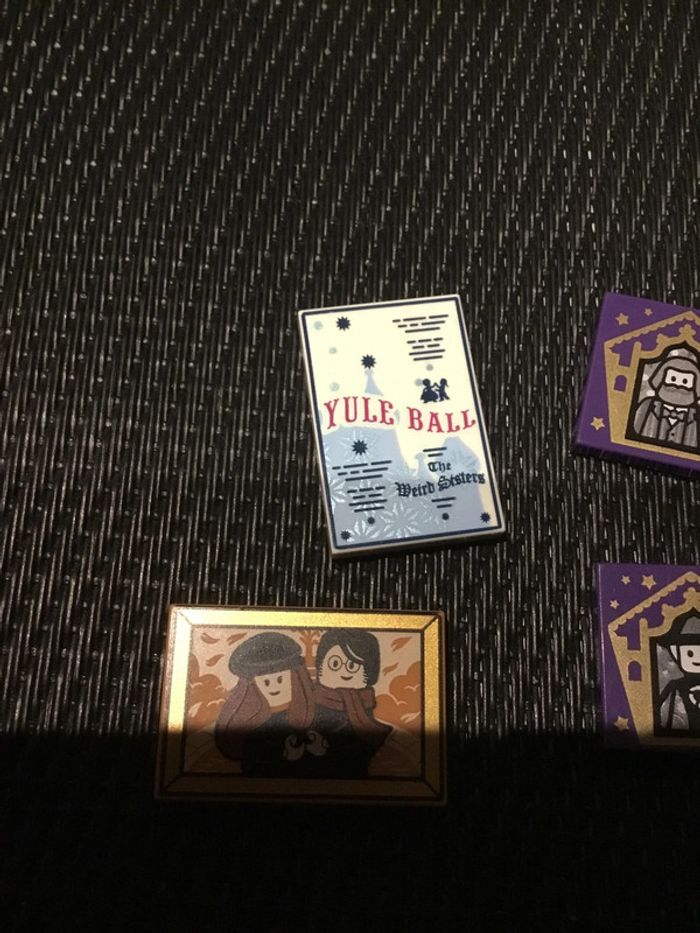 Lego Harry Potter lot 4 tiles briques serigraphiées chocogrenouille 20 ans chocolate frog card - photo numéro 3