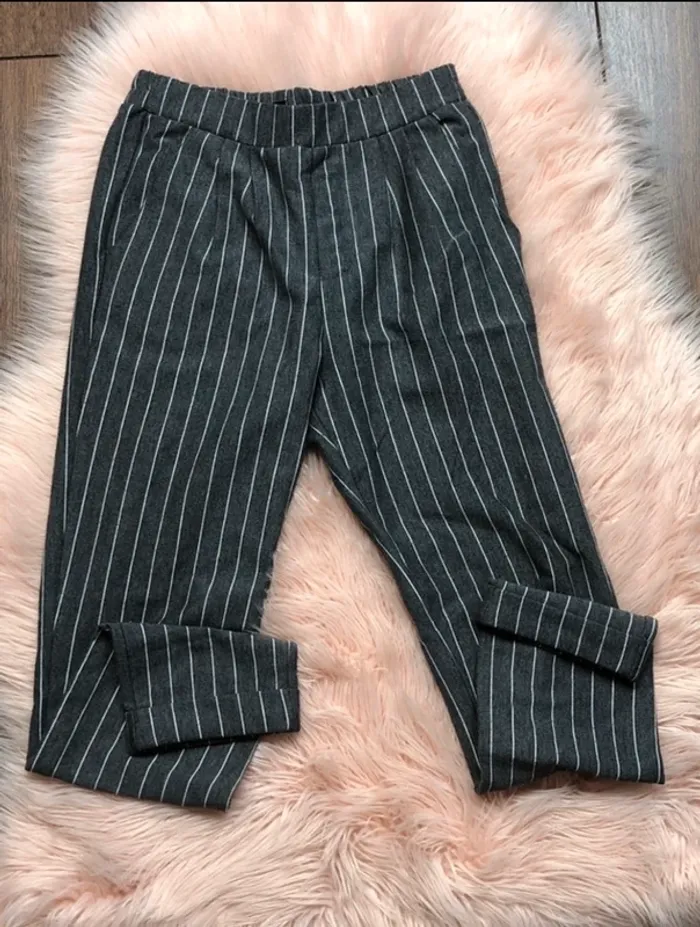 pantalon gris et blanc 12 ans