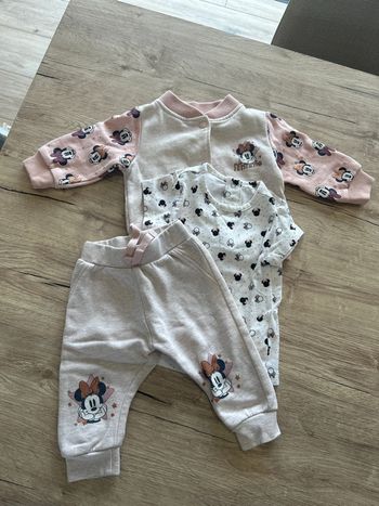 Ensemble survêtement Disney Minnie 6 mois