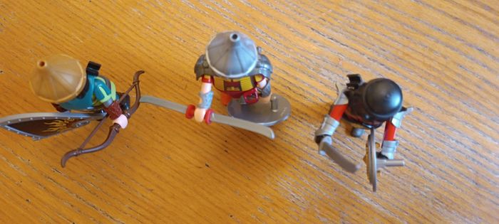 Playmobil * lots de 3 figurines avec accessoires - photo numéro 2