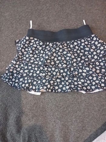 Jupe taille 92cm zeeman