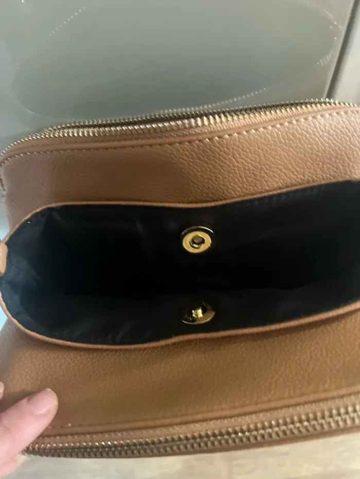 Sac bandoulière galeries lafayette - photo numéro 6