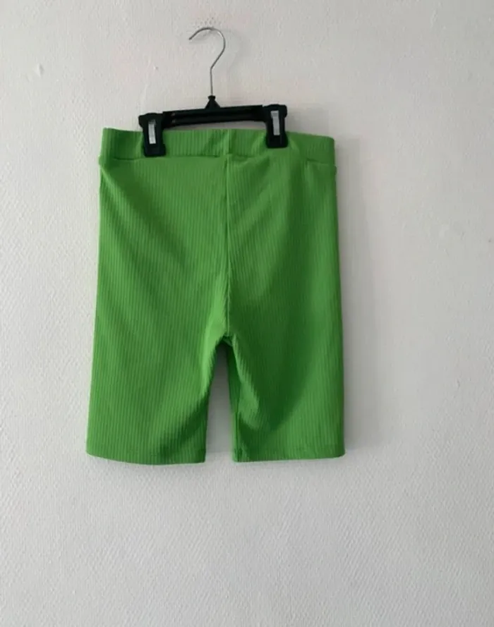 Cycliste vert femme taille 36 - photo numéro 3