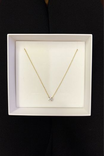 Collier ras de cou en or