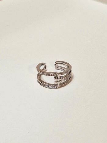 Bague fendue & strass argente