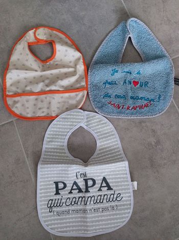 Lot de bavoirs