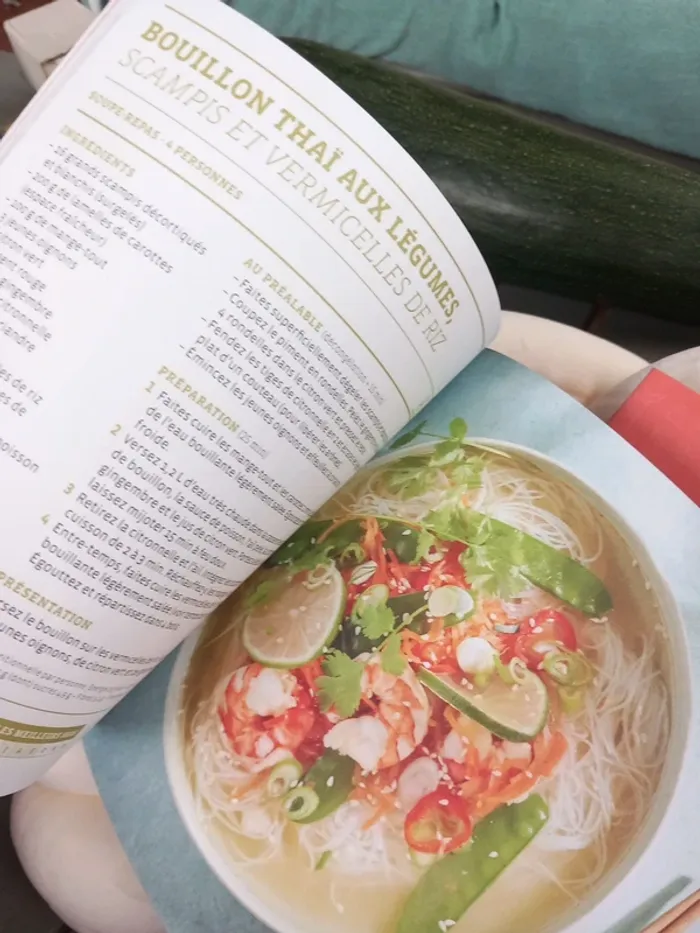 Livres de recettes bébé + soupes - photo numéro 4
