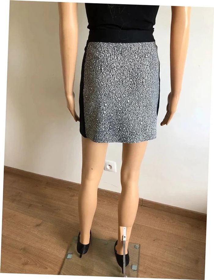 Jupe courte noire et blanche Cop Copine taille S TBE - photo numéro 7