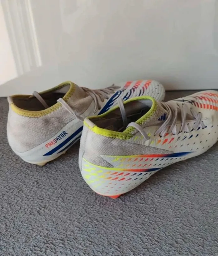 Chaussures de foot adidas Predator Edge.1 FG – Taille 44 – Excellent état - photo numéro 3