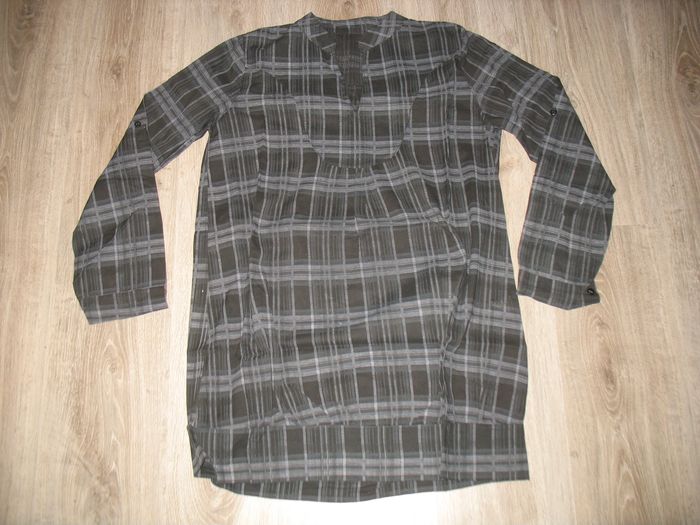 BLOUSE ML NOIRE RAYÉ GRIS - TAILLE S - n°01 - photo numéro 3