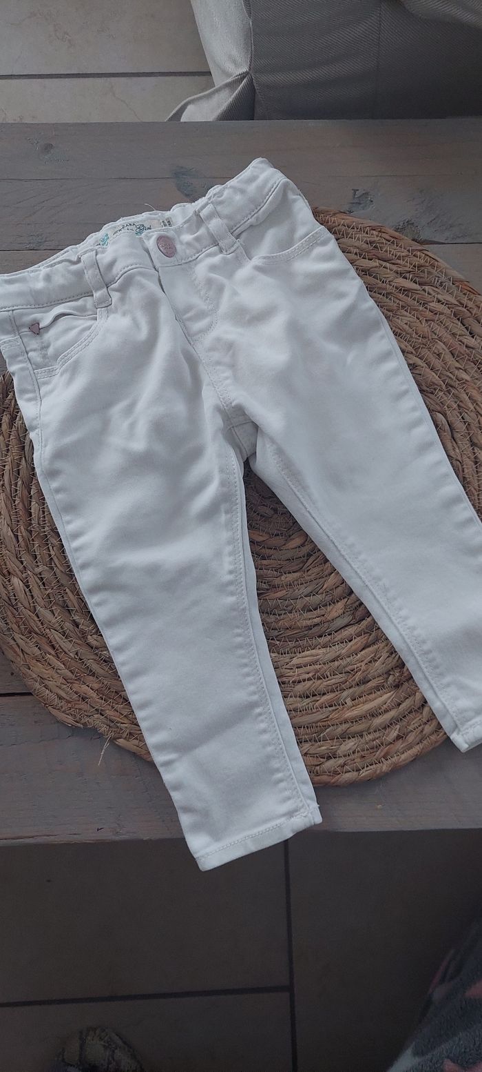 Jean slim zara 12-18 mois tbe