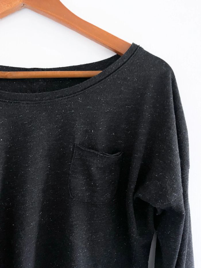 Haut manches longues noir avec détails argenté - photo numéro 8