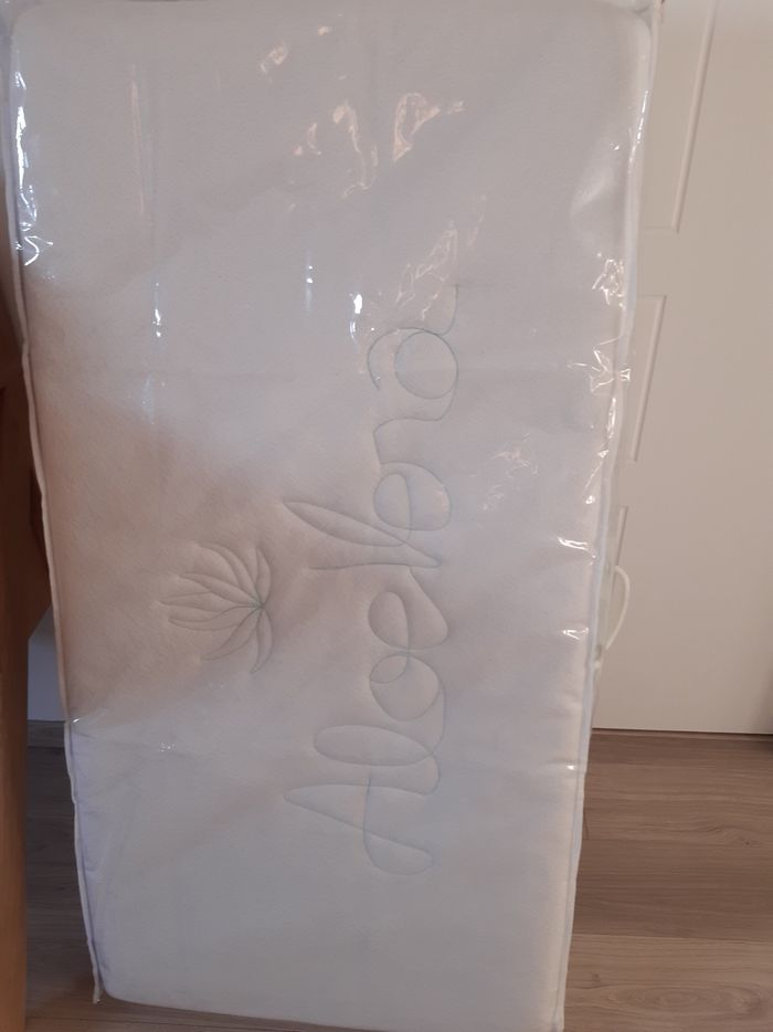Matelas lit bébé 60x120 Kadolis Aloe Vera - photo numéro 2