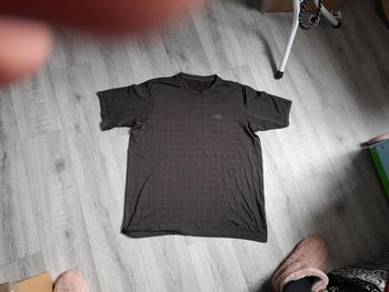 Tee shirt de sport marron