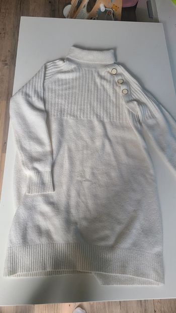 Robe pull col roulé