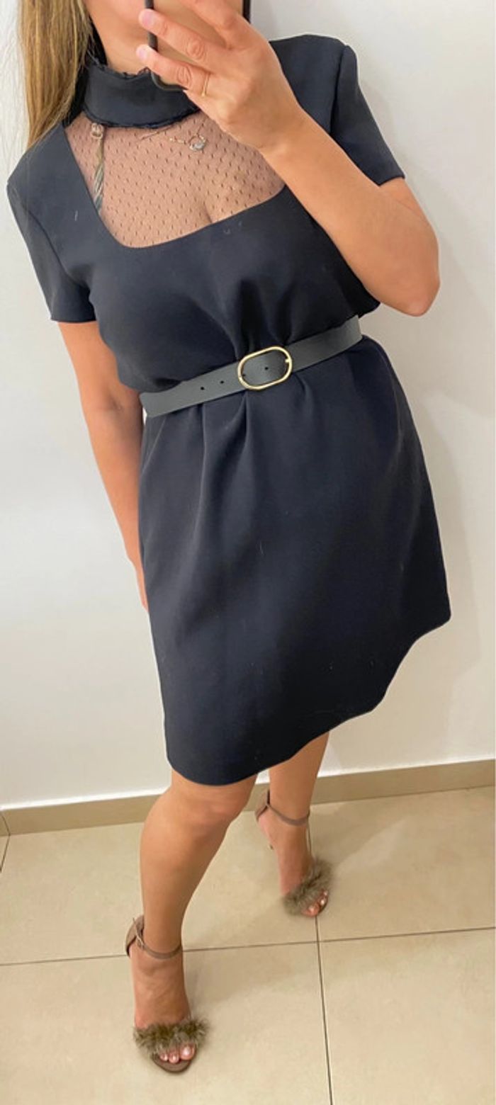 Superbe Robe Chic  Avec Tulles Et Dentelle Taille 42 - photo numéro 4