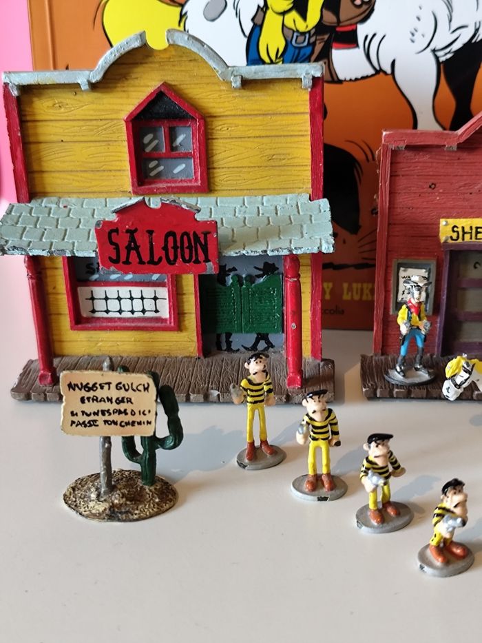Figurines lucky Luke - photo numéro 2