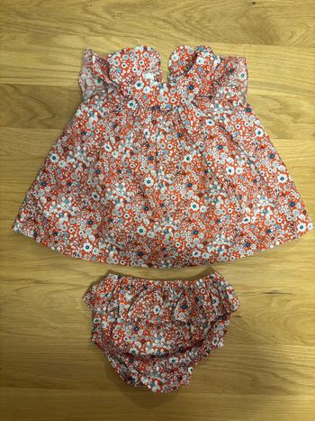 Ensemble fleuri rouge orangé bleu et blanc Jacadi