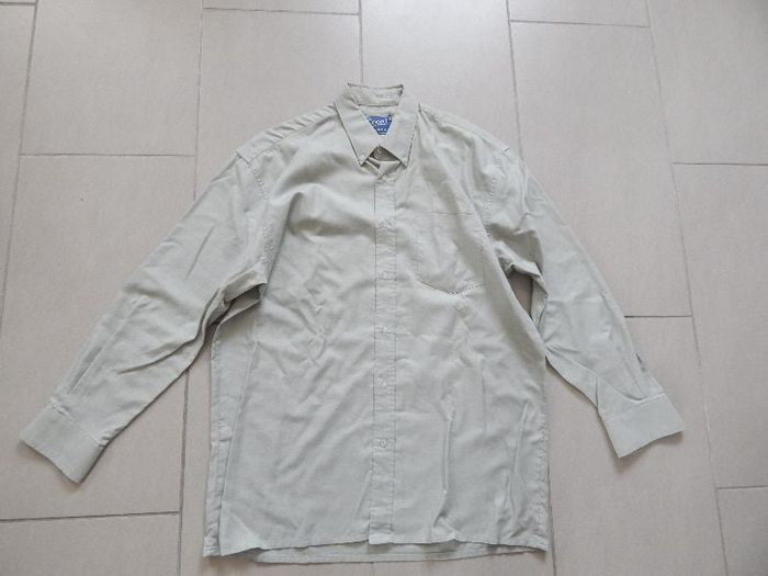 Chemise manches longues T4 vert très pale