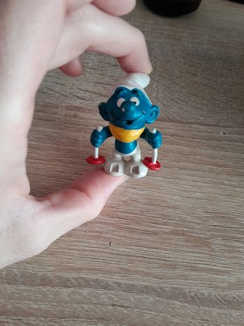 Magnifique stroumpf skieur ancien vintage