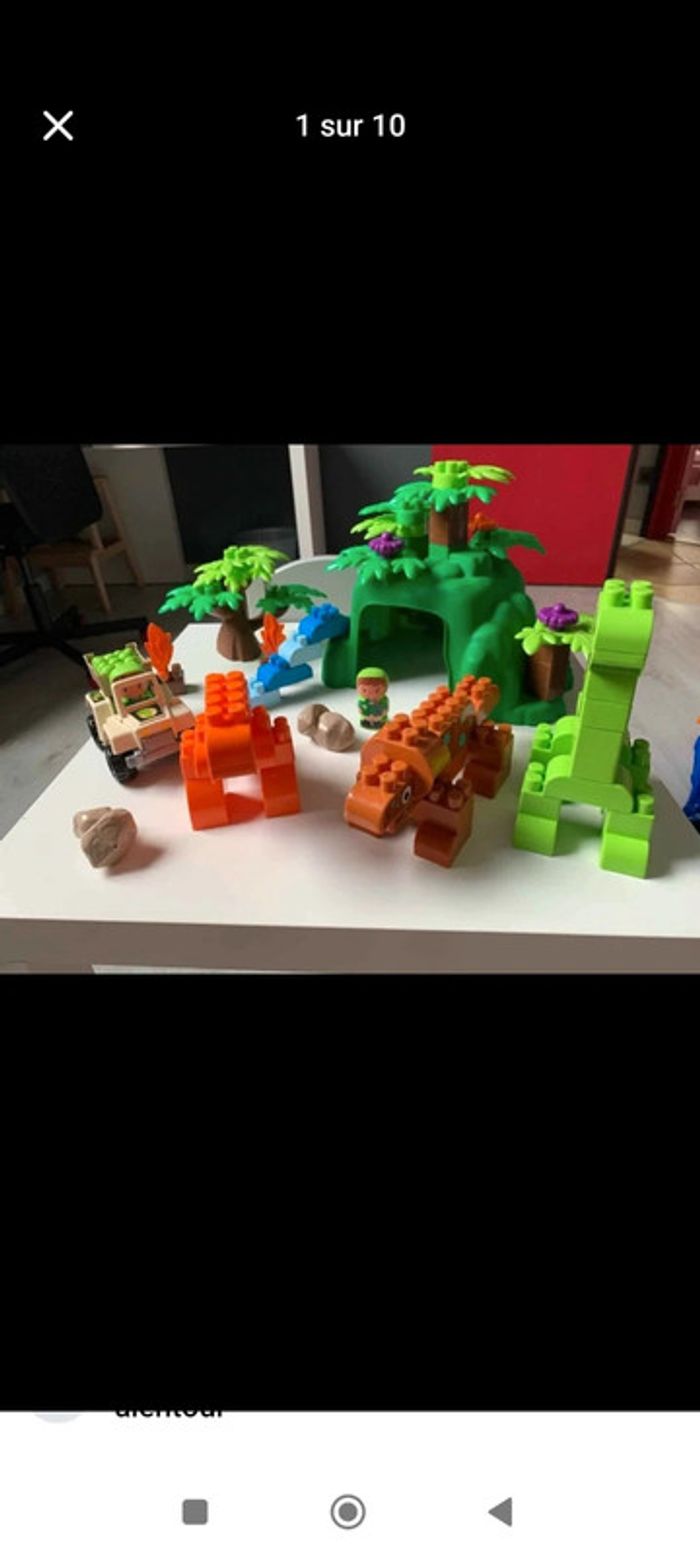Lego dinausore