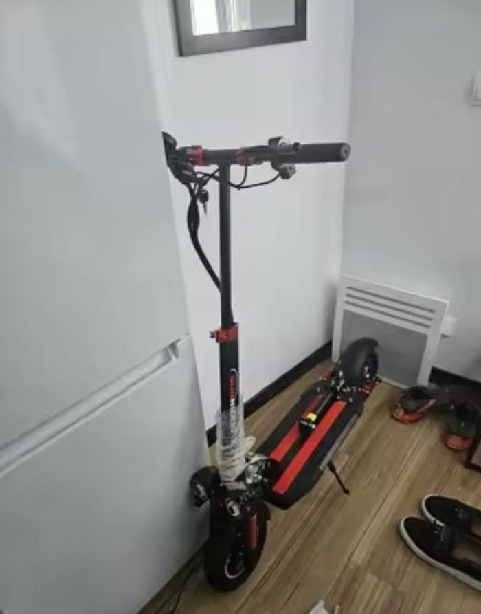 Siège démontable débridée 45 km/h 1500 watt 90km d'autonomie neuve Première main - photo numéro 6