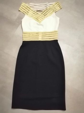 Robe noire, blanche et doré Taille 36/38