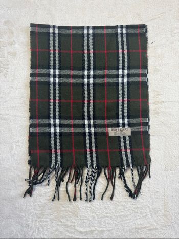 Écharpe Burberrys vintage – 100% Lambswool – Made in England