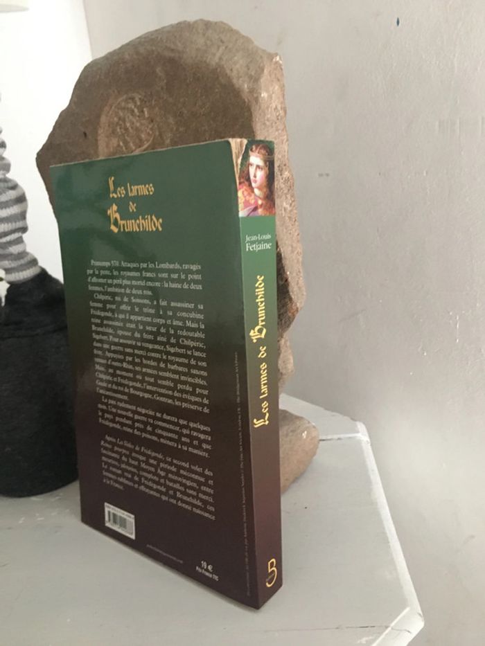 Livre Broché Les larmes de Brunehilde : Tome 2 Les reines pourpres - photo numéro 2