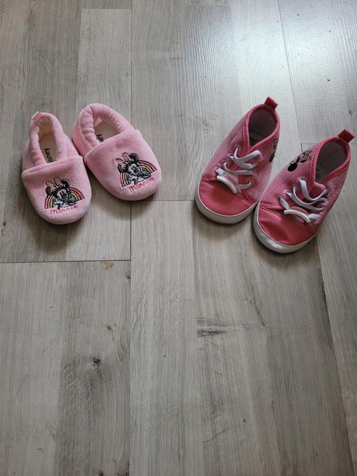 Lot chaussons/chaussures taille 18/19