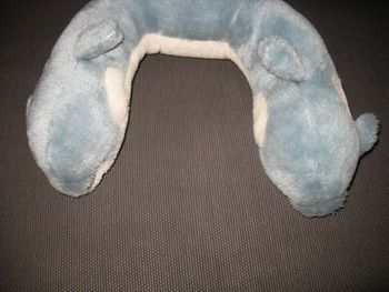 COUSSIN TOUR DE COU "DAUPHIN" - n°07