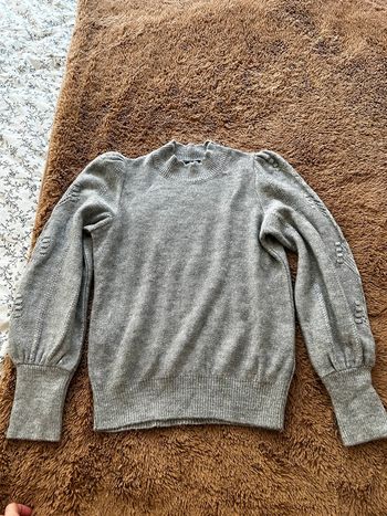 Pull gris