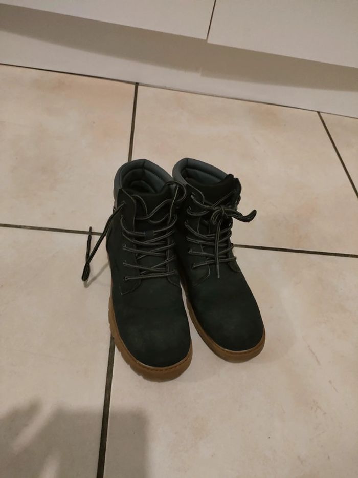 Chaussures T35