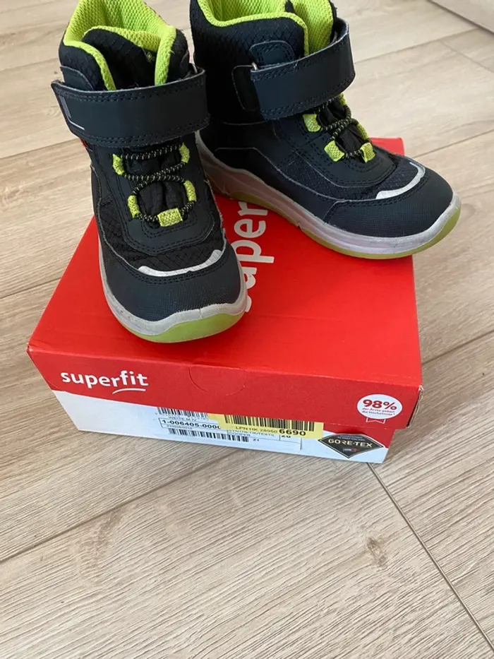 Bottines Cooper Gore Tex Superfit Taille 26 - photo numéro 6