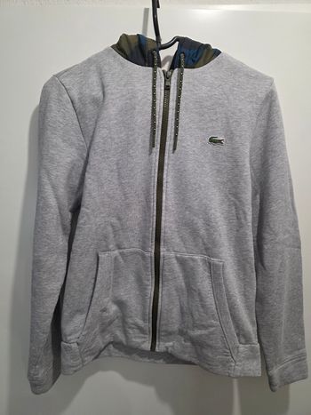 Veste Lacoste 🐊 à capuche  taille XS 📏