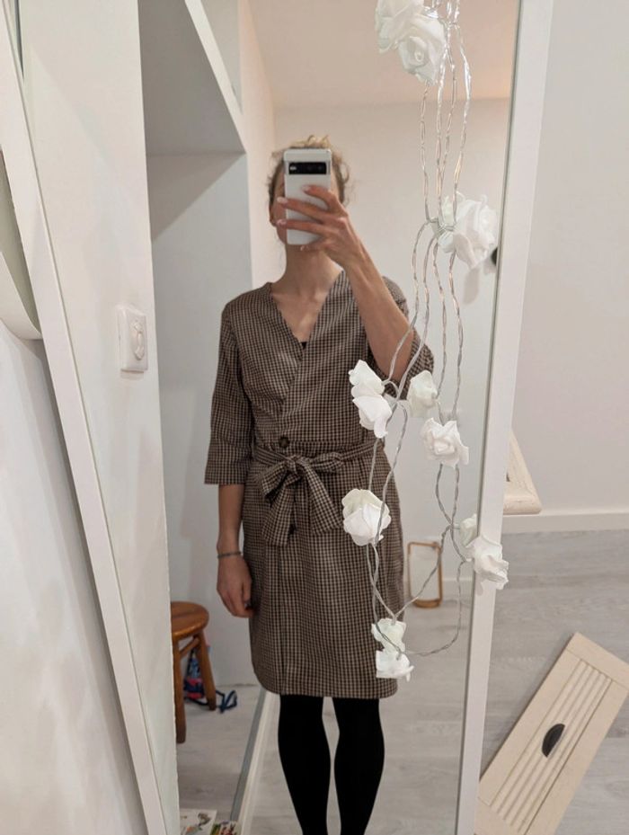 Jolie robe cache coeur Mango S - photo numéro 5